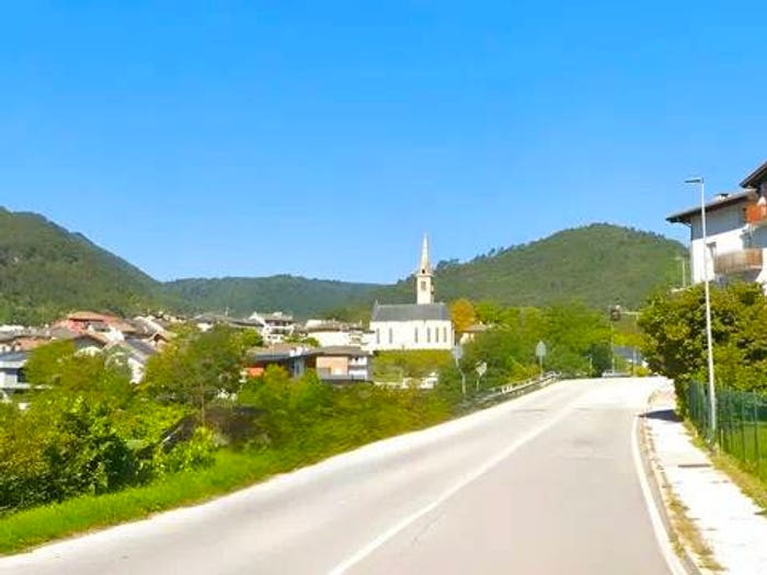 Appartamento quadrilocale in vendita in Via Fersina Avisio, Centro, Civezzano
