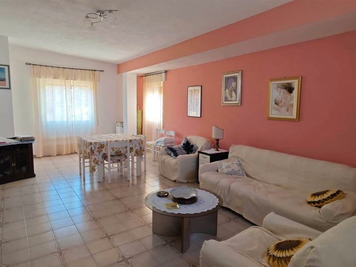 Appartamento quadrilocale in vendita in Loceri