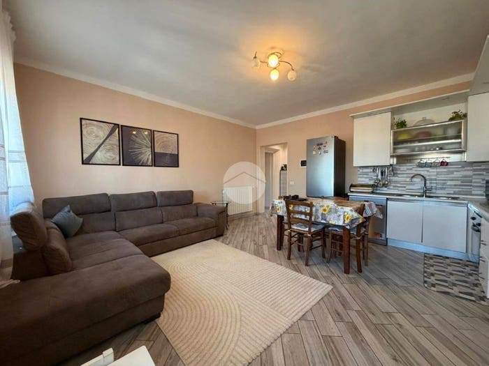 Appartamento quadrilocale in vendita in Via di brozzi, Brozzi, Firenze