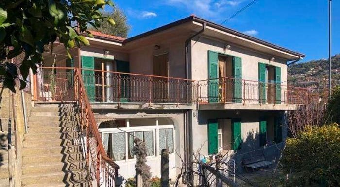 Casa con 6 locali in vendita in Centro, Camporosso