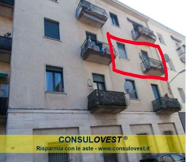 Appartamento trilocale in vendita in Via Don Giovanni Frippo, Cascinetta, Gallarate