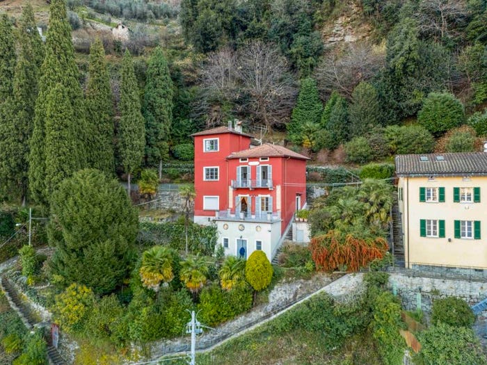 Casa con 6 locali in vendita in Via Settembre, Centro, Bellano
