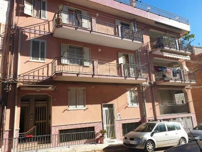Appartamento con 6 locali in vendita in Via Nazionale c, Vallelunga Pratameno