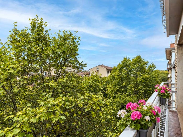 Appartamento quadrilocale in vendita in Viale dei Mille, Campo di Marte, Firenze