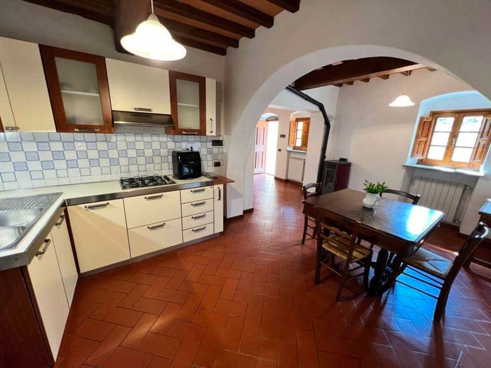 Appartamento trilocale in vendita in Greve in Chianti