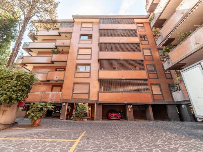 Appartamento trilocale in vendita in Via della Camilluccia, Camilluccia Farnesina, Roma