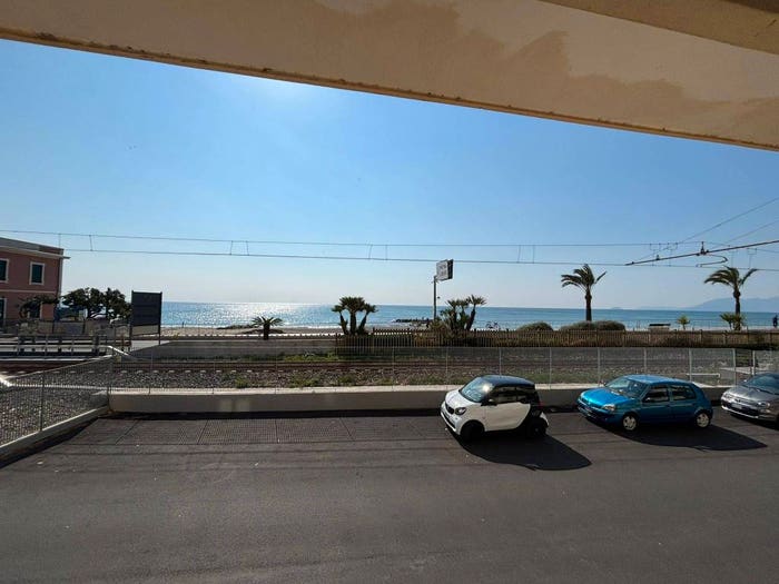 Appartamento bilocale in vendita in Viale Europa, Centro, Pietra Ligure