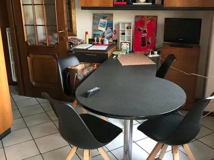 Appartamento trilocale in vendita in Via Luigi Fassò, Centro, Borgosesia