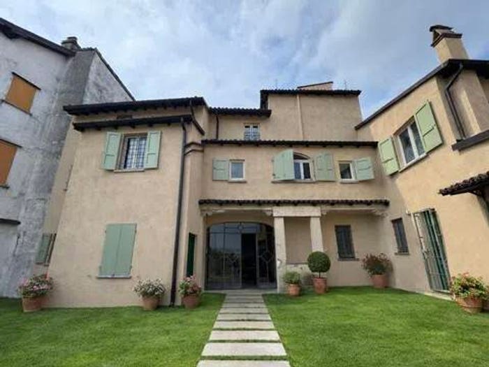 Casa con 6 locali in vendita in Roma No Number, Canneto, Canneto Pavese