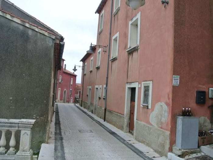 Casa trilocale in vendita in Vico I San Lucia, Centro, Colliano