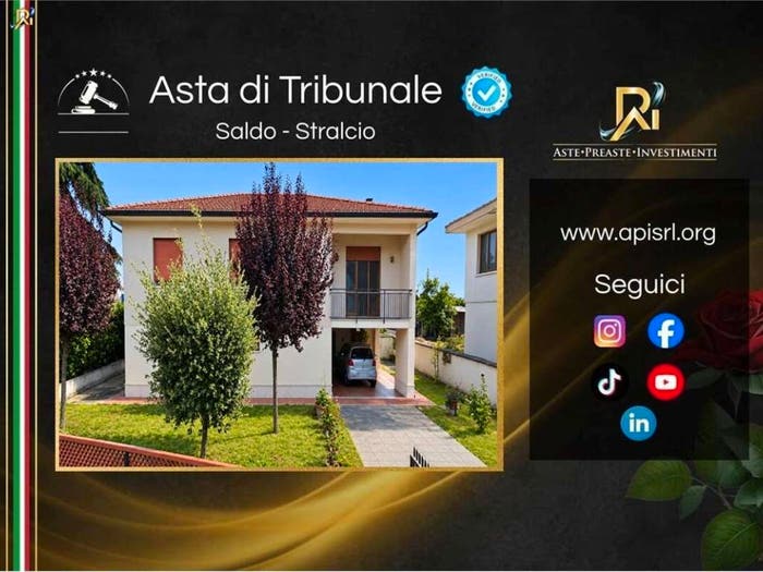 Casa con 6 locali in vendita in Via Macerata, San Frediano, Cascina