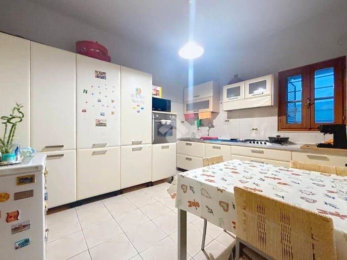Appartamento quadrilocale in vendita in Corso Italia, Stagno, Collesalvetti