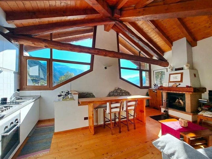 Casa quadrilocale in vendita in Frazione Dailley, Dailley, Morgex