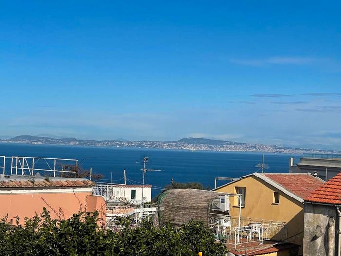 Appartamento trilocale in vendita in Via Sirignano, Centro, Massa Lubrense