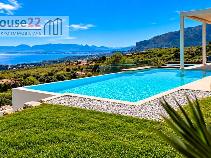Casa quadrilocale in vendita in Contrada Sarmuci, Castellammare del Golfo