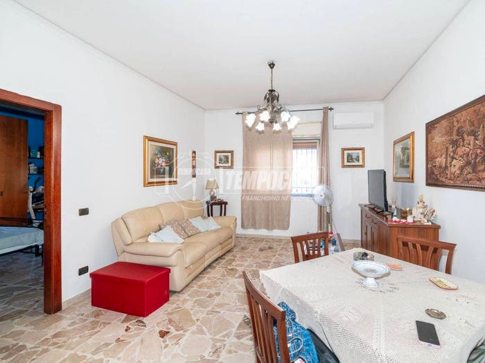 Appartamento quadrilocale in vendita in Via Donato Bramante, Centro, Gravina di Catania