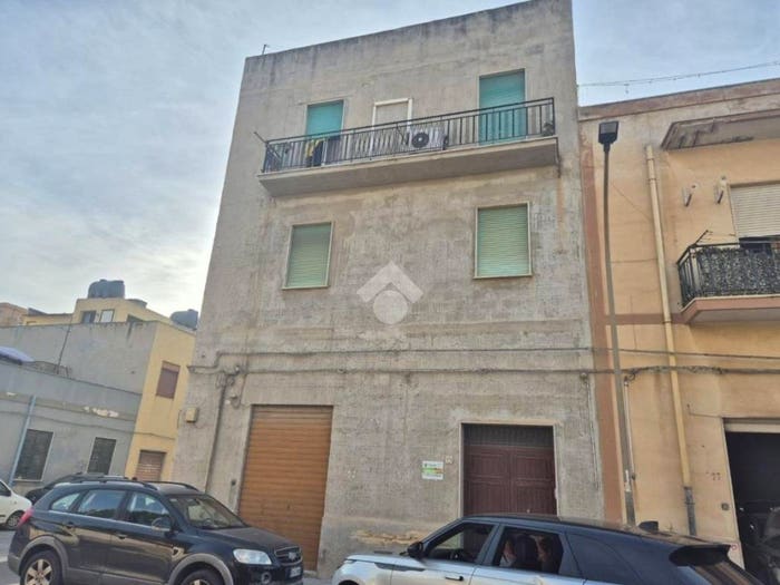 Appartamento trilocale in vendita in Via Cofano, Centro, Trapani