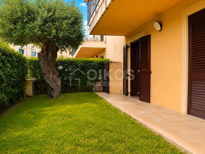 Appartamento con 6 locali in vendita in via romagnosi, Noto
