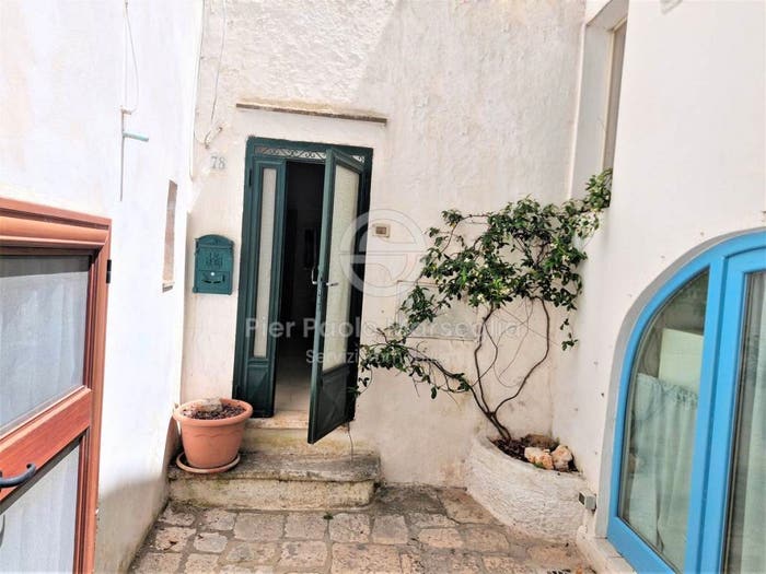 Appartamento trilocale in vendita in Via Gaetano Tanzarella Vitale, Centro Storico, Ostuni