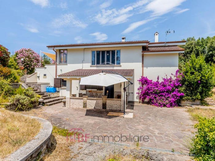 Casa con 5 locali in vendita in Cogna, Aprilia