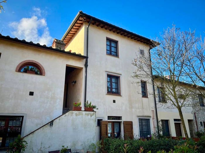 Appartamento trilocale in vendita in Località Montignoso No Number, Gambassi Terme