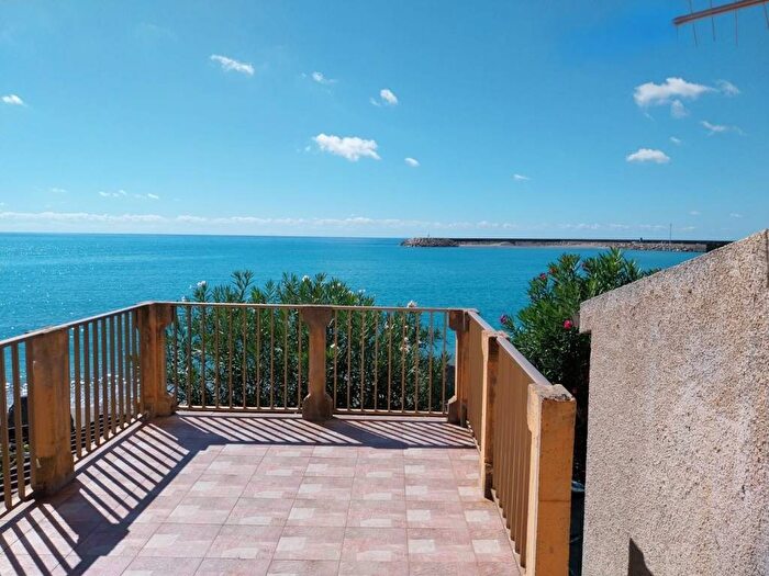 Casa con 6 locali in vendita in Via del Porto, Cetraro Marina, Cetraro
