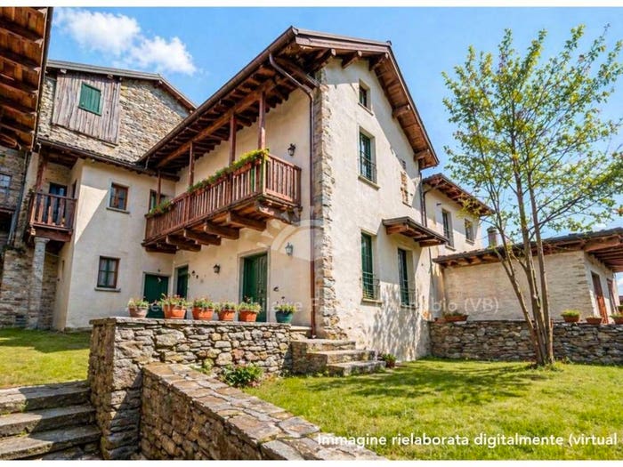 Casa con 5 locali in vendita in Piazza San Donnino, Valle Cannobina