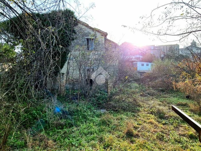 Casa quadrilocale in vendita in Contrada Cretoni, Monsampolo del Tronto