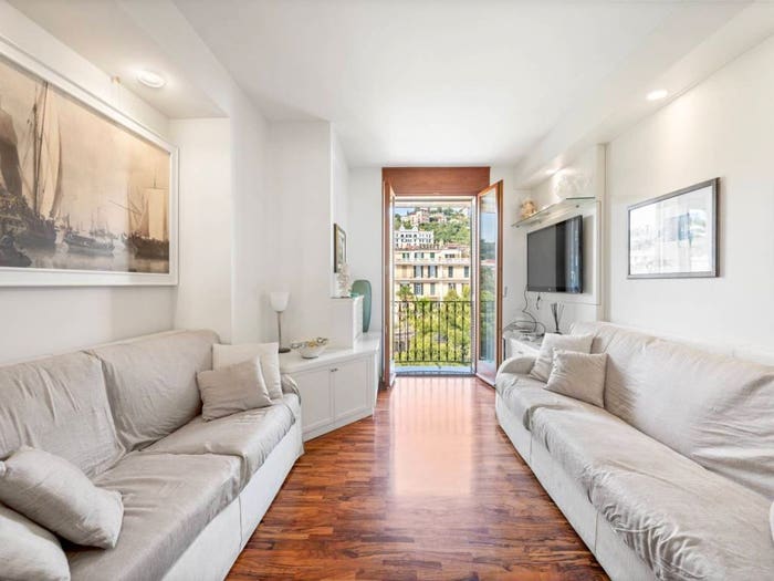 Appartamento trilocale in vendita in Via Alessandro Manzoni, Centro, Bordighera