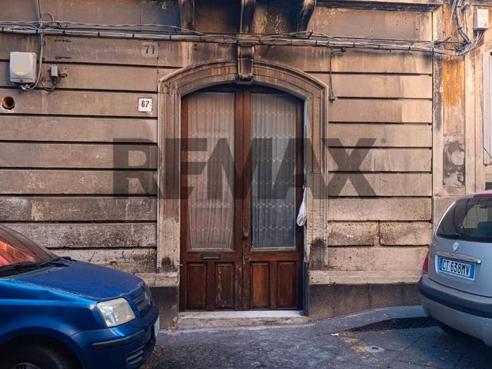 Appartamento con 6 locali in vendita in Via Galatea, Centro Storico, Acireale