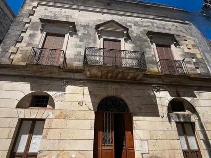 Casa con 6 locali in vendita in Via Chiesa, Corigliano d'Otranto