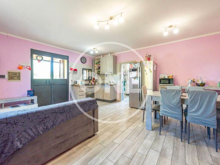 Casa trilocale in vendita in Via Villafrati, Borghesiana, Roma