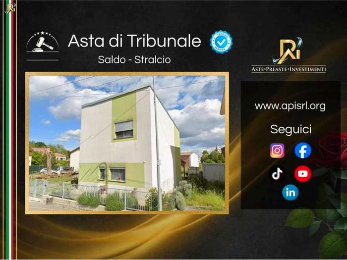 Casa quadrilocale in vendita in Via Valli, Gavello, Mirandola