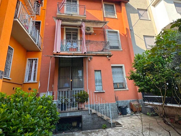 Appartamento con 6 locali in vendita in Viale Marche, Zara, Milano