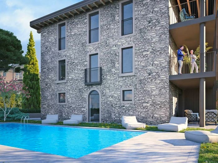Appartamento con 5 locali in vendita in Via Tita Secchi, Desenzanino, Desenzano del Garda