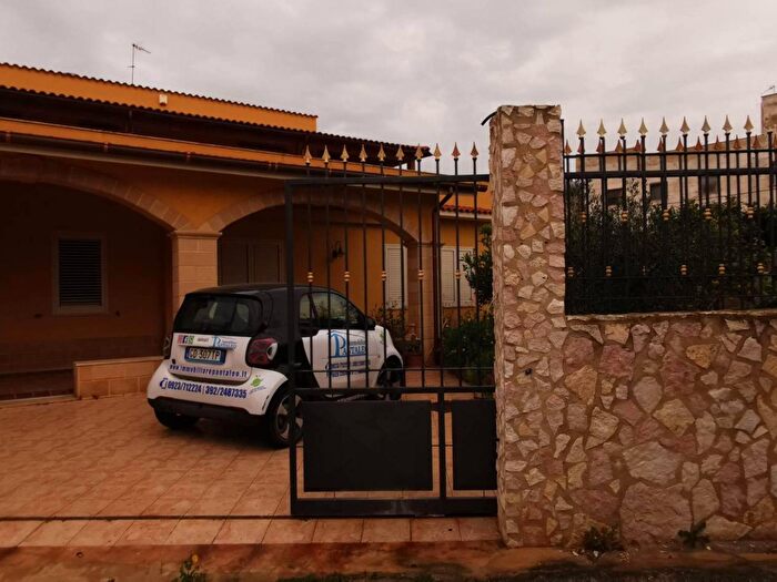 Casa con 7 locali in vendita in Contrada Santa Venera, Marsala