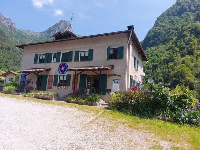 Casa in vendita in Località Vaiale, Lavenone