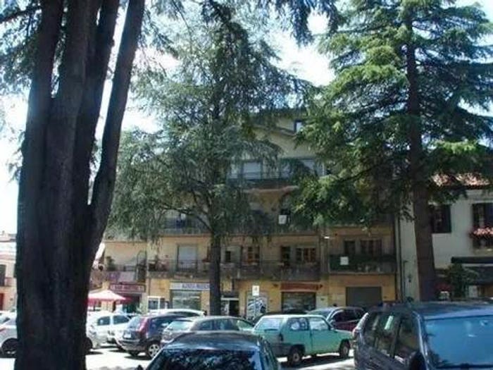 Appartamento trilocale in vendita in Centro, Carsoli