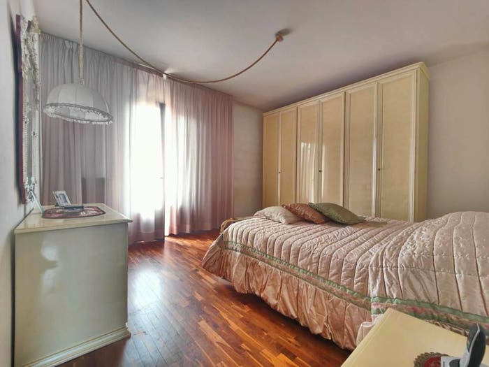 Appartamento con 6 locali in vendita in Galleno, Fucecchio