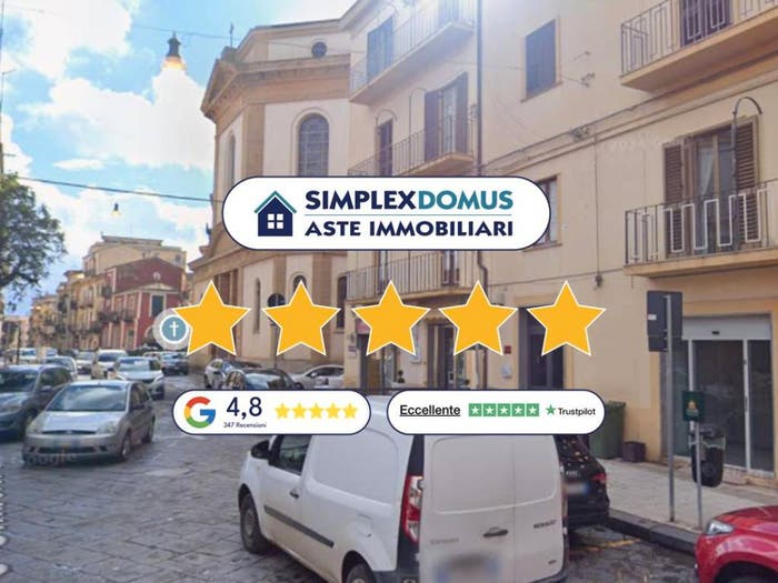 Appartamento con 5 locali in vendita in Corso Umberto I, Centro, Caltanissetta