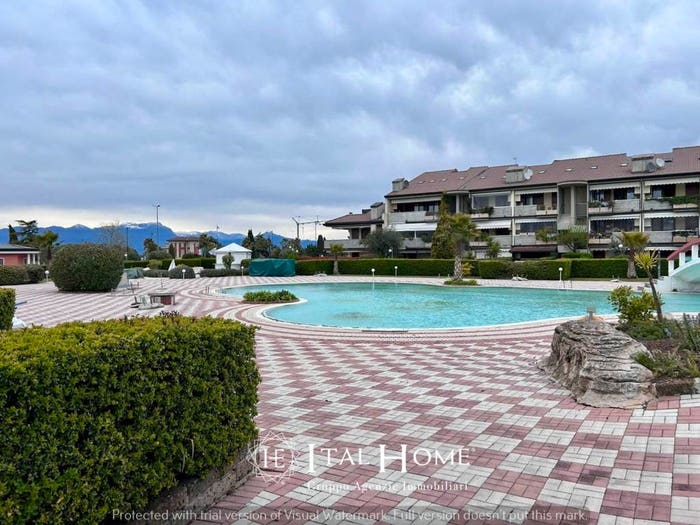 Appartamento bilocale in vendita in Via Giulio Cesare, Rivoltella, Desenzano del Garda