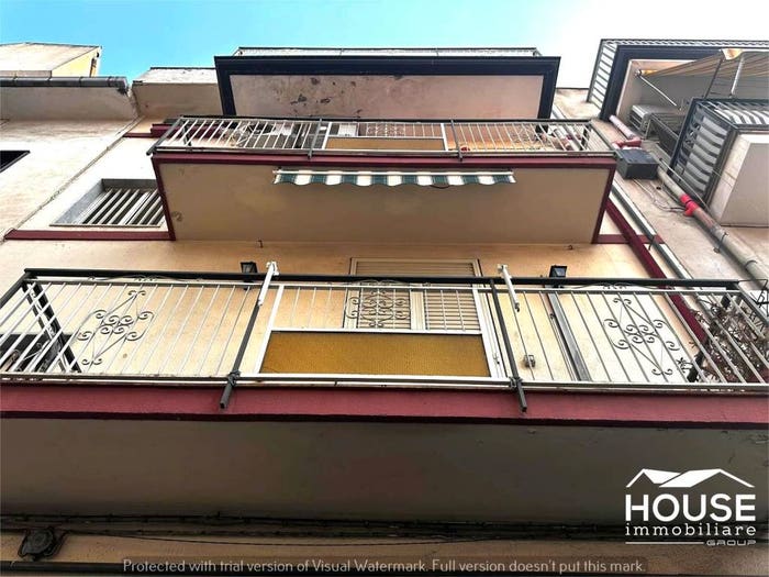 Appartamento quadrilocale in vendita in Via Giulio Cesare, Paternò