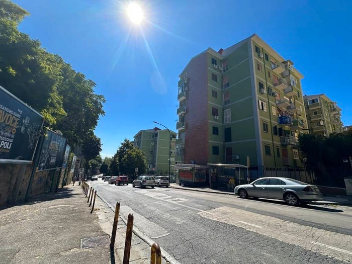 Appartamento trilocale in vendita in Via Rocco Jemma, Rione Alto, Napoli