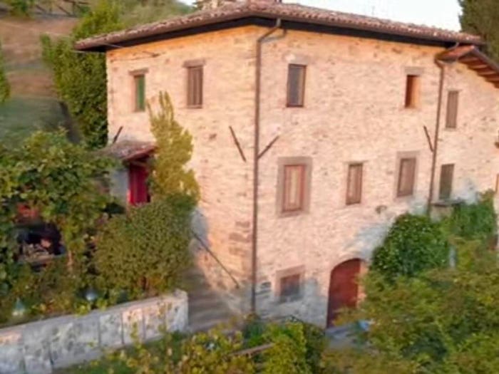 Casa con 6 locali in vendita in Località Gragnana, Barga