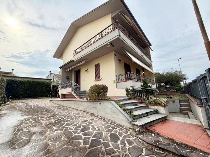 Casa con 5 locali in vendita in Via del Bargo, Poggetto, Poggio a Caiano