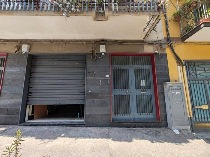 Appartamento con 6 locali in vendita in Via Emanuele Bellia, Paternò