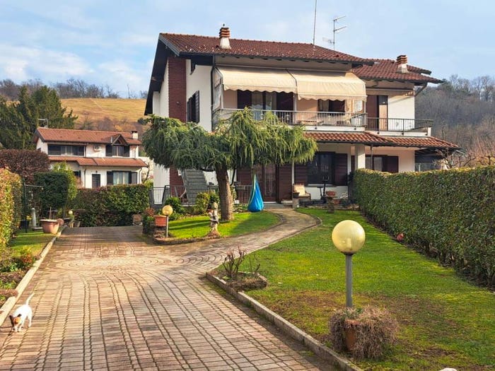 Casa con 5 locali in vendita in Via Lugano in Frazione Gaggiolo, Gaggiolo, Cantello