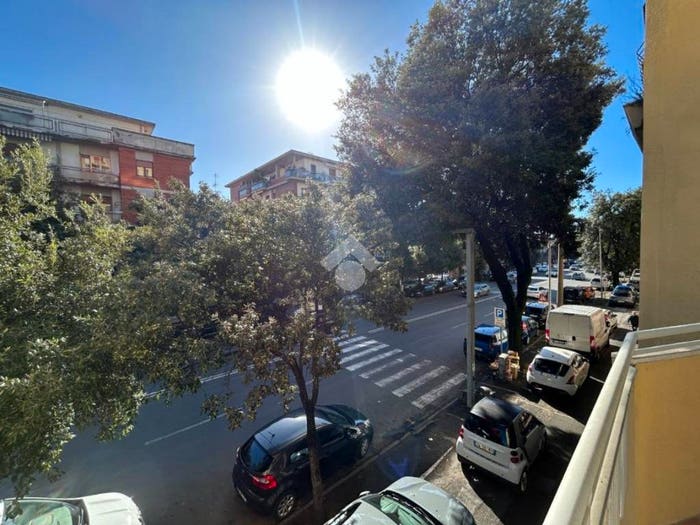 Appartamento con 5 locali in vendita in Viale XX Settembre, Avenza, Carrara