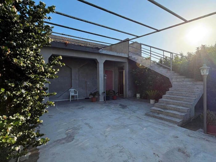 Casa con 5 locali in vendita in Via delle Viole, Santa Maria Del Focallo, Ispica