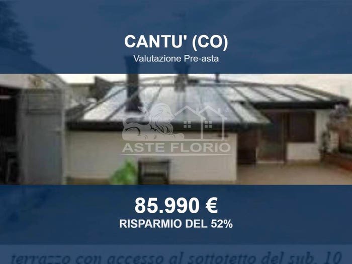 Appartamento con 6 locali in vendita in Via Lario, Semicentro, Cantù
